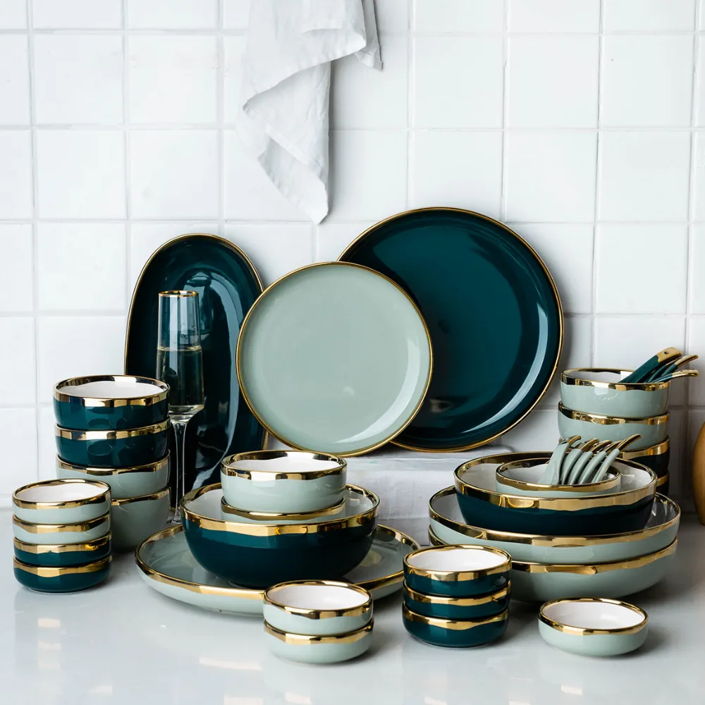 11 Piece Ceramic Dinnerware Set