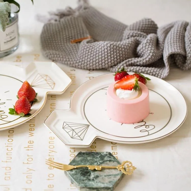 Diamond Ring Shaped Porcelain Dinnerware Set