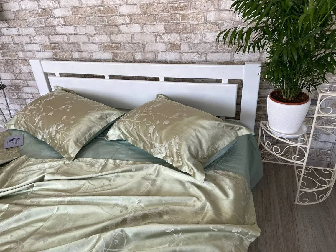 Olive Bedding Set