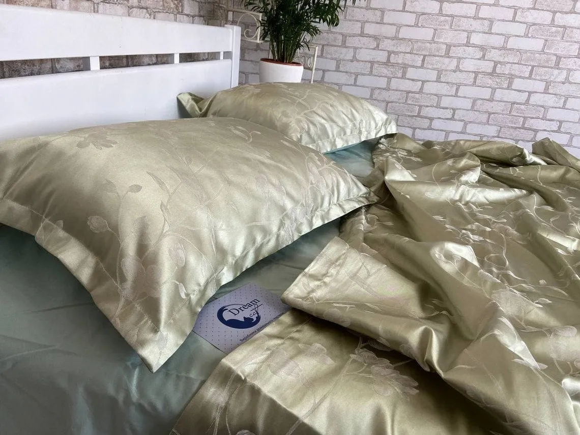 Olive Bedding Set
